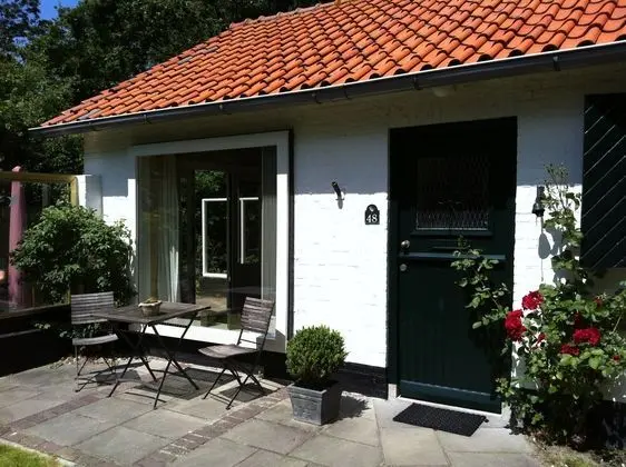 Cozy Holiday Home in Koudekerke Zealand With Terrace - Dış Mekan