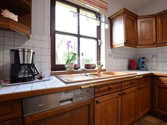 Cozy Holiday Home in Noville With Private Terrace - Mutfak