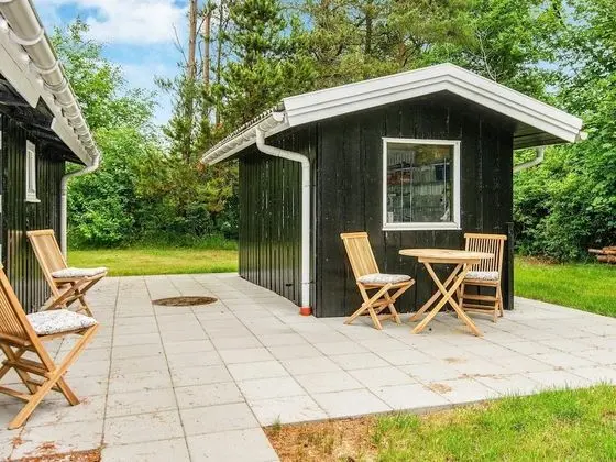 Cozy Holiday Home in Oksbøl With Terrace