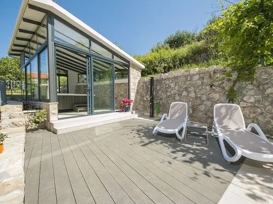 Cozy Holiday Home in Podgora With Panoramic Sea View