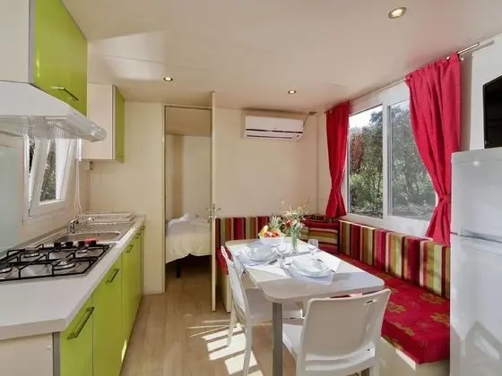 Cozy Holiday Home in Poljana With Sea Nearby - Mutfak
