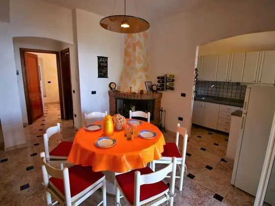 Cozy Holiday Home in Ricadi near Sea - Yerinde Yemek