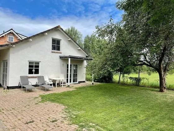 Cozy Holiday Home in Spijk With Meadow View