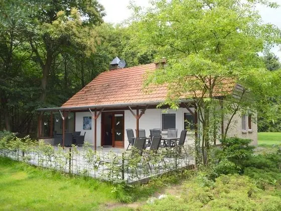 Cozy Holiday Home in Uden With Private Garden - Dış Mekan
