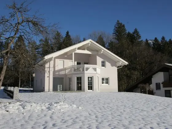 Cozy Holiday Home in Vandans near Montafon Ski Area - Öne Çıkan Resim