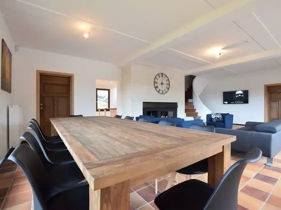 Cozy Holiday Home in Vielsalm With Sauna - Yerinde Yemek