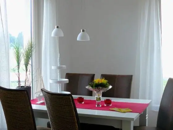 Cozy Holiday Home in Wietzendorf near Forest - Yerinde Yemek