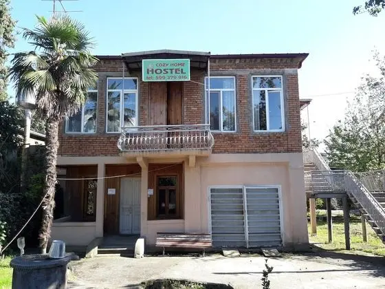 Cozy Home Hostel