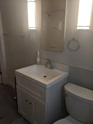Cozy, Homey 1br Near Buffalo Medical Center - Banyo Tipleri