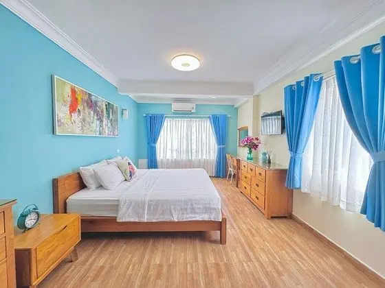 COZY HOUSE 140