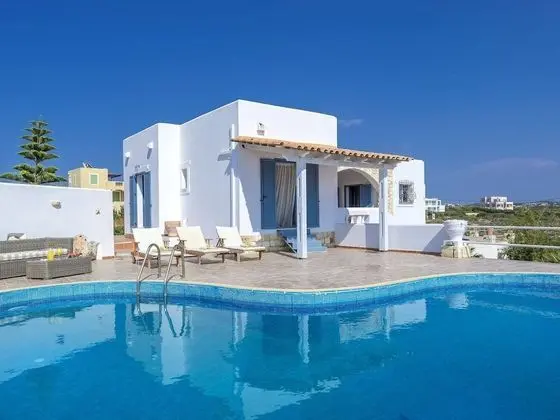 Cozy Villa Irida at Tersanas Chania with Private Pool near Beach & Restaurants
