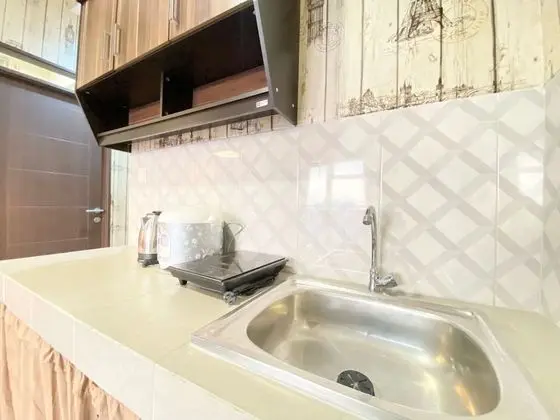Cozy Living 2Br Apartment At Mekarwangi Square Cibaduyut - Mutfak