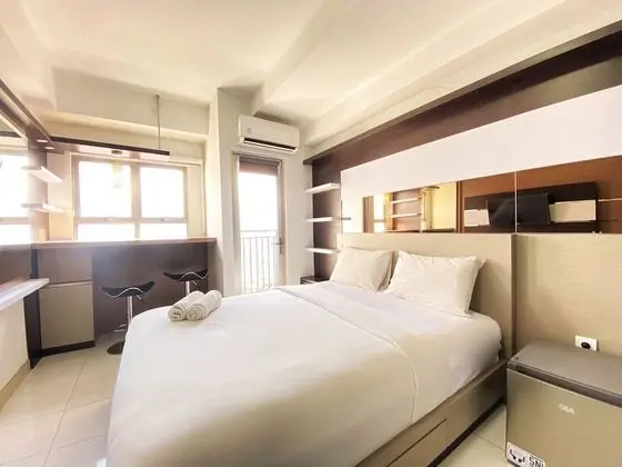 Cozy Living Studio Apartment At Mekarwangi Square Cibaduyut - Öne Çıkan Resim