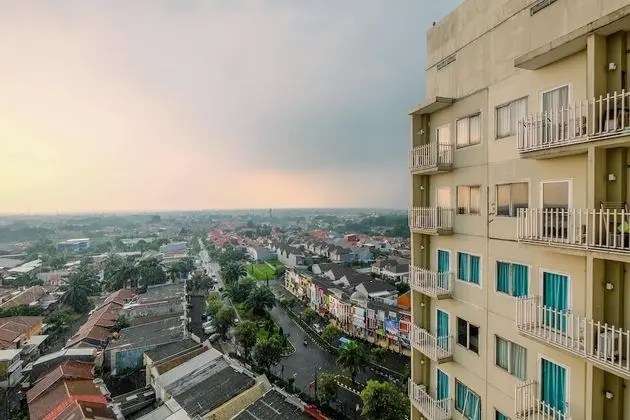 Cozy Living Studio Room At Bogor Icon Apartment