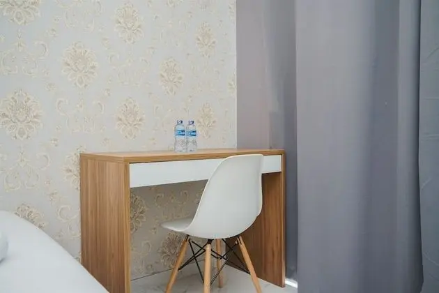 Cozy And Minimalist Studio Apartment At Sky House Bsd