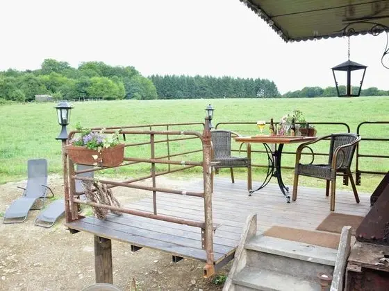 Cozy Mobile Home in Vresse-sur-semois With Terrace