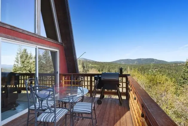 Cozy Mountain View A-frame