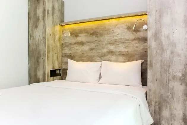 Cozy And Nice Studio At Grand Kamala Lagoon Apartment