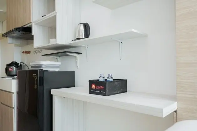 Cozy And Nice Studio Room Tree Park Bsd Apartment - Oda