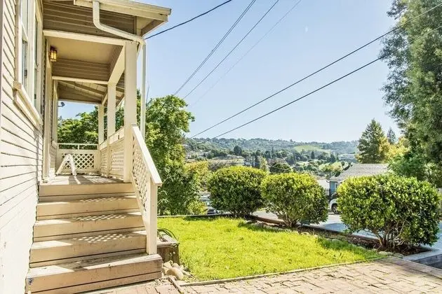 Cozy Oakland 2 Bedroom w/ Backyard - Dış Mekan