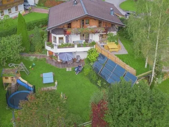 Cozy Pet-friendly Apartment in Leogang