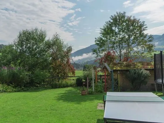 Cozy Pet-friendly Apartment in Leogang - Dış Mekan