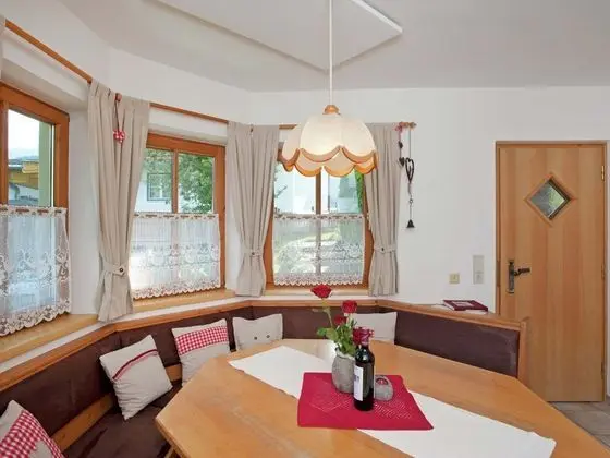 Cozy Pet-friendly Apartment in Leogang - Yerinde Yemek