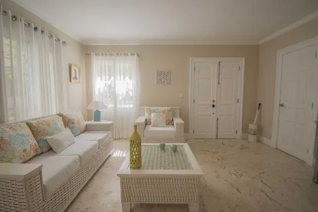 Cozy and Private Villa in Puntacana Village - Oda