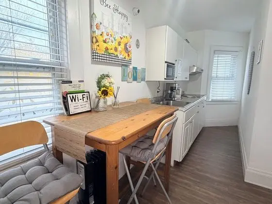 Cozy private room - Yerinde Yemek