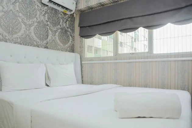 Cozy Room 1BR Gray Tower Sentra Timur Apartment - Öne Çıkan Resim