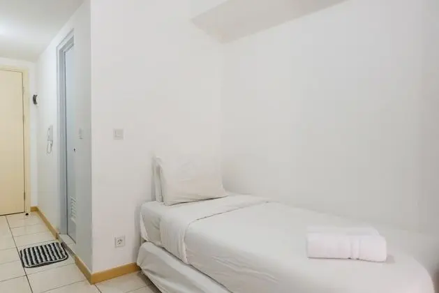 Cozy Room Studio M-Town Apartment - Oda