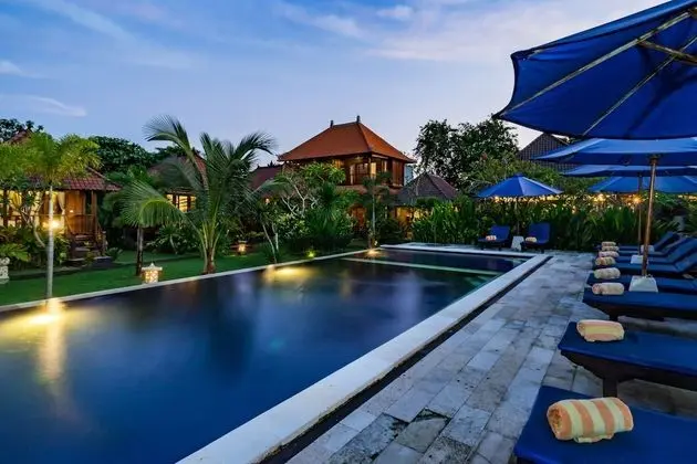 The Cozy Villas Lembongan by WizZeLa - Havuz