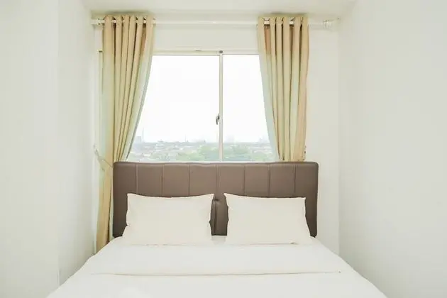 Cozy and Simple 1BR Apartment at Scientia Residence - Öne Çıkan Resim