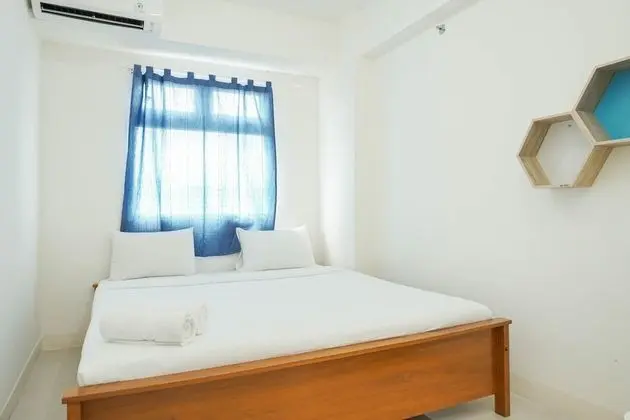 Cozy and Simply 1BR Green Pramuka Apartment