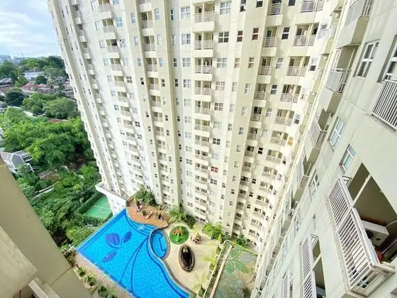Cozy and Spacious Studio Room at Parahyangan Residence - Dış Mekan