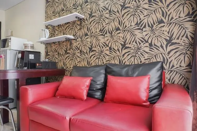Cozy Stay 1BR at Gardenia Boulevard Apartment - İç Mekan
