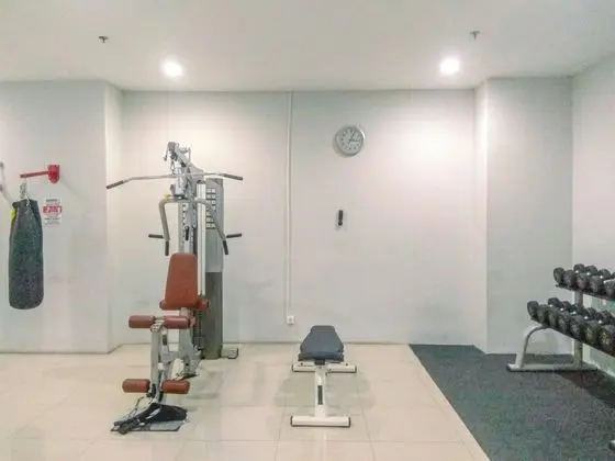 Cozy Stay 2BR Tamansari Mahogany Apartment - Fitness