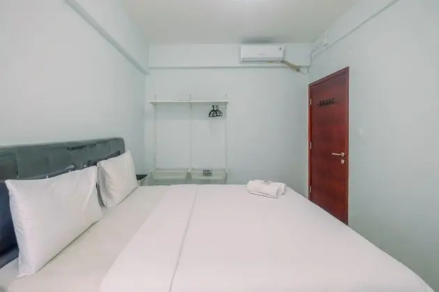 Cozy Stay 2BR Tamansari Mahogany Apartment - İç Mekan