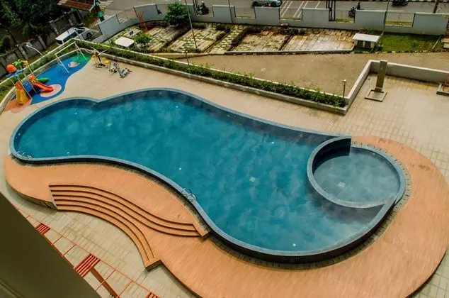 Cozy Stay Studio Apartment At Amazana Serpong