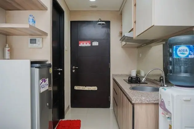 Cozy Stay Studio At Paramount Skyline Apartment - İç Mekan