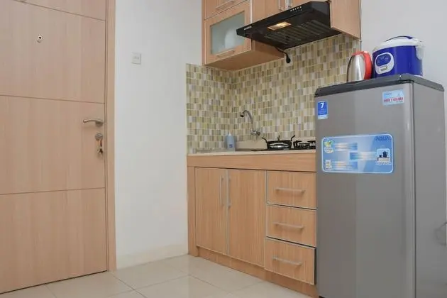 Cozy And Strategic Studio At Bassura City Apartment - Mutfak
