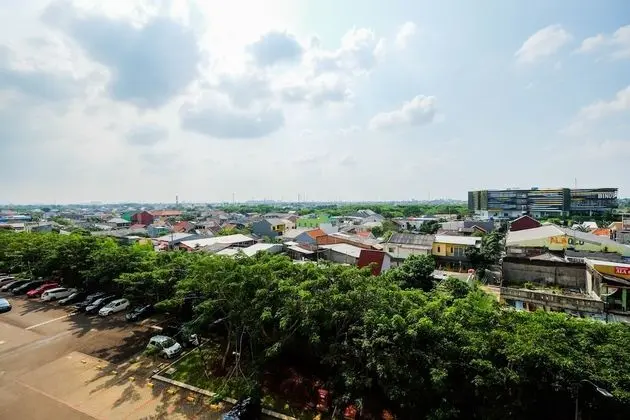 Cozy Studio Apartment at Springlake Summarecon Bekasi