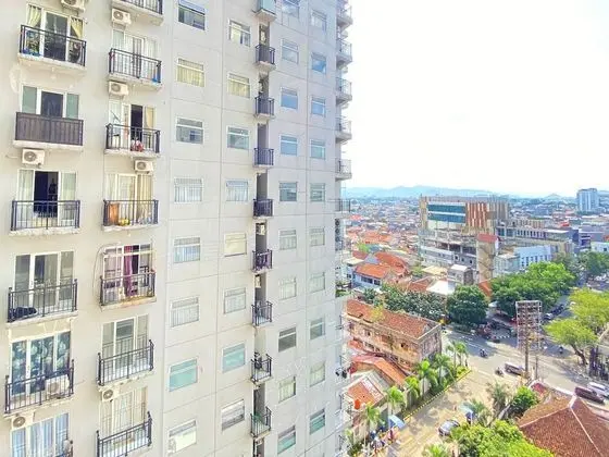 Cozy Studio At Grand Asia Afrika Apartment