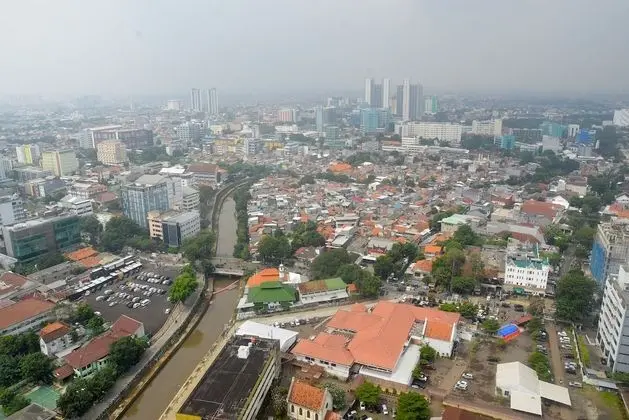 Cozy Studio At Menteng Park Apartment