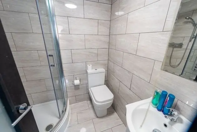Cozy Studio Next to UOB and Close to City! - Banyo Tipleri
