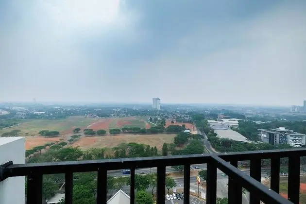 Cozy Studio Tree Park Apartment near BSD City