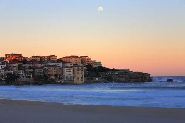 Cozy Suite Block Away To Bondi Beach - Plaj