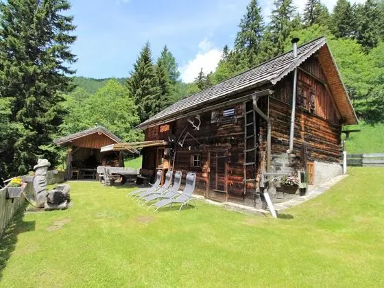 Cozy and Traditional Chalet jn Obervellach at the Alpine Meadows - Öne Çıkan Resim