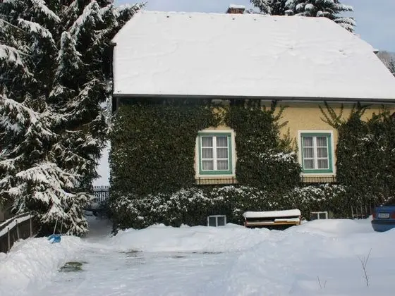 Cozy Vintage Holiday Home Near the ski Area in Scheifling - Dış Mekan