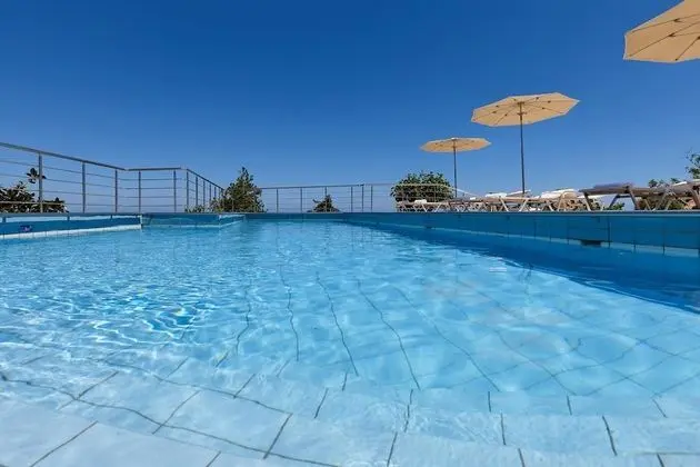 Cozy Vintage Style sea View Apartment Shared Pool - Oda